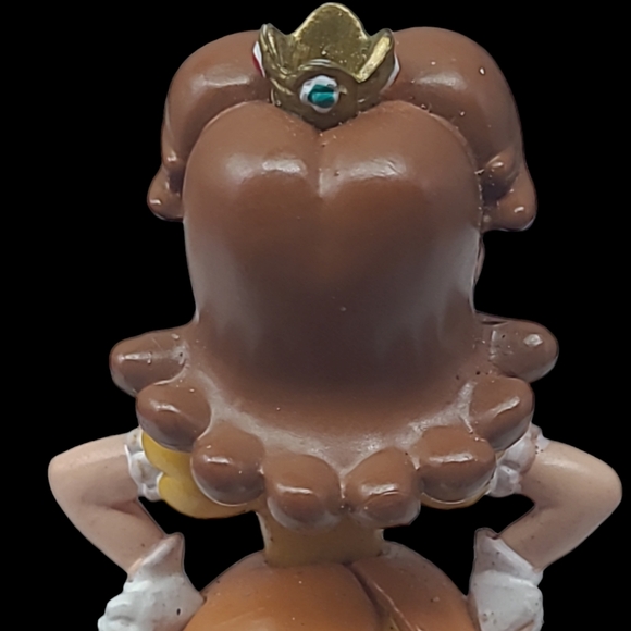 2007 NINTENDO SUPER MARIO BROS. "PRINCESS DAISY" FIGURE - 2 3/4" - Picture 6 of 7